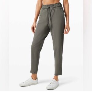 Lululemon‎ Keep Moving Pant 7/8 High-Rise Green Size 10